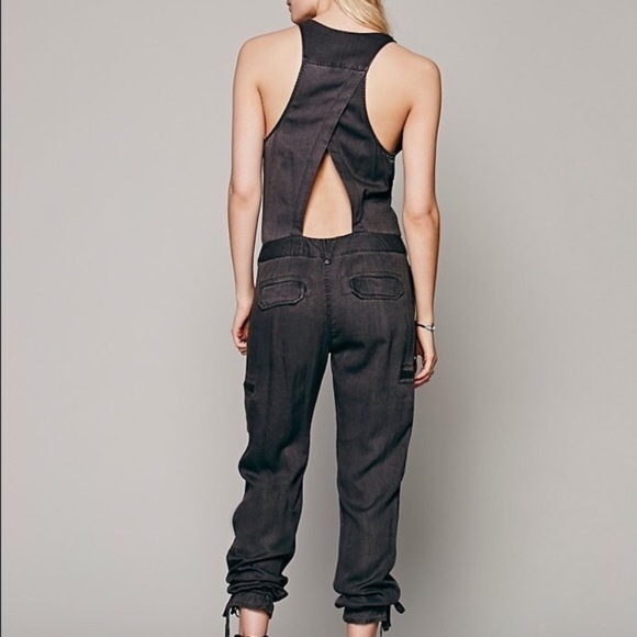 Free People Roaring Rayon Jumpsuit size 2 - Picture 2 of 5